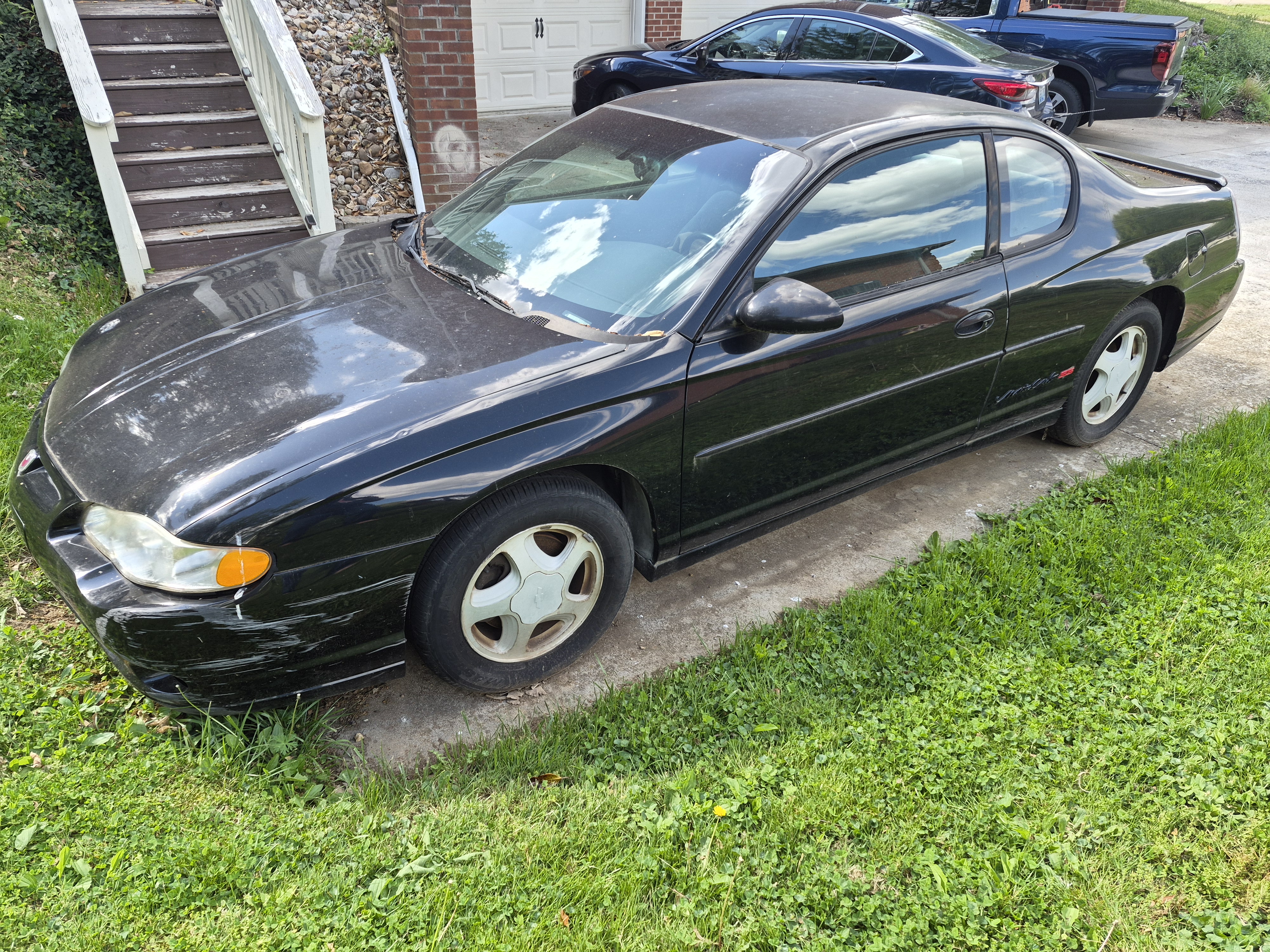 Used 2002 Chevrolet Monte Carlo SS FWD image 3