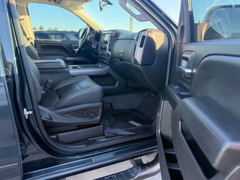 Used 2018 GMC Sierra 1500 SLT image 10