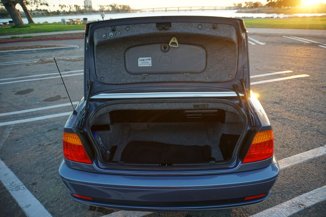 Used 2004 BMW 325Ci Convertible RWD image 13