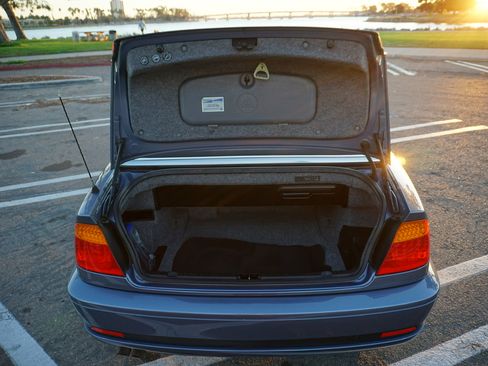 Used 2004 BMW 325Ci Convertible image 13