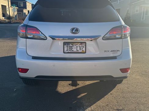 Used 2015 Lexus RX 450h AWD image 19