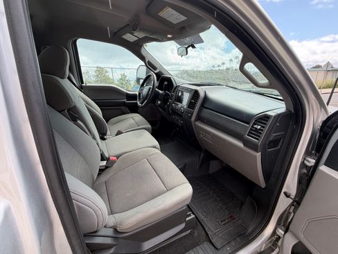 Used 2019 Ford F450 XL w/ STX Appearance Package image 8