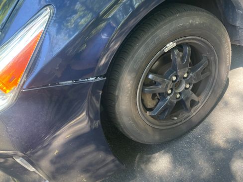 Used 2012 Toyota Prius Two w/ Preferred Accessory Pkg FWD image 9