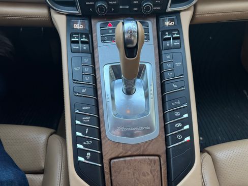 Used 2012 Porsche Panamera Turbo Sedan 4D image 18
