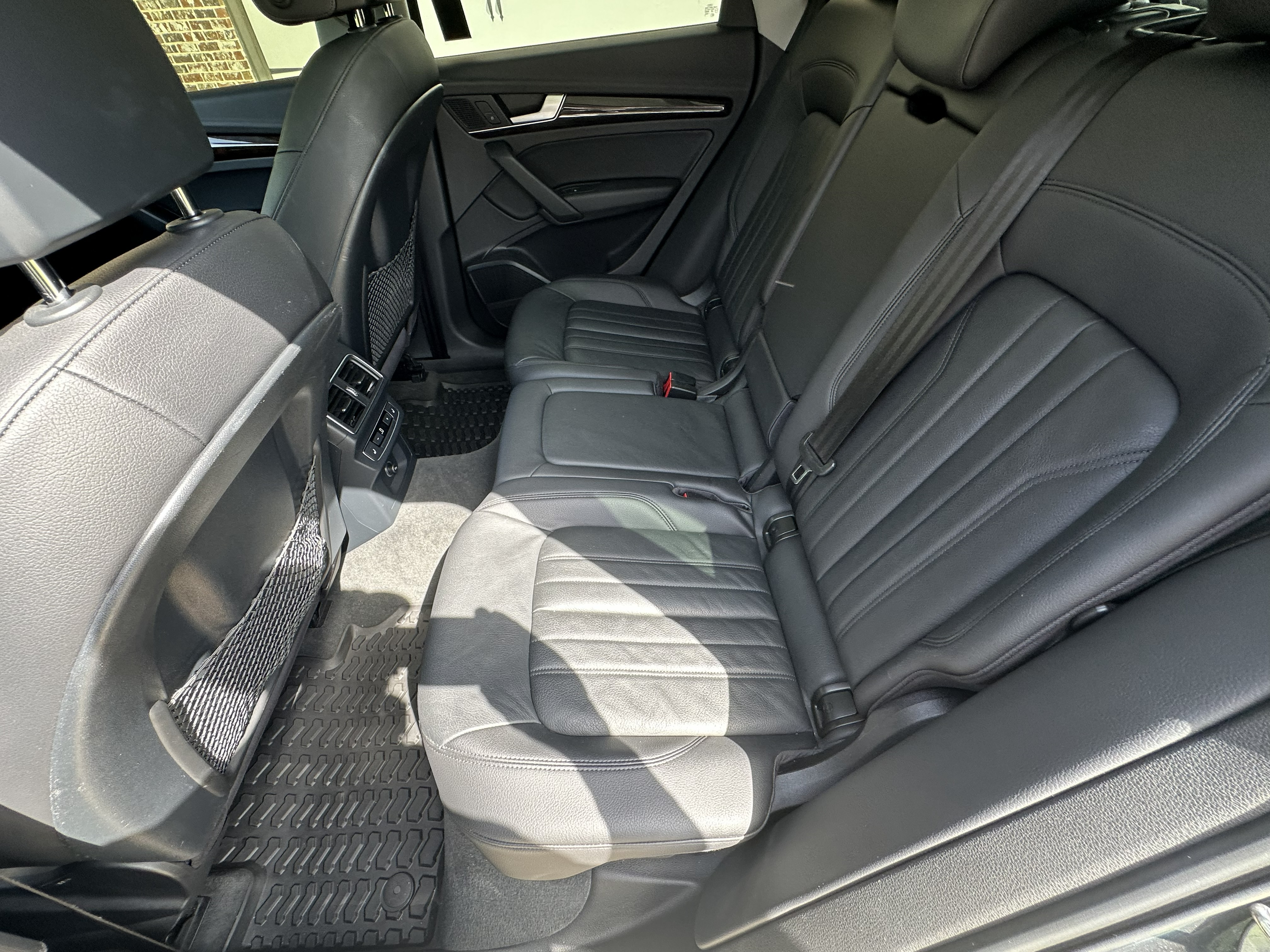 Used 2018 Audi Q5 2.0T Premium Plus w/ Premium Plus Package AWD/4WD image 15
