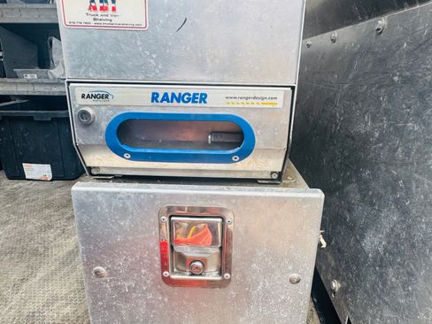 Used 2018 RAM ProMaster 2500 w/ Interior Convenience Group image 14