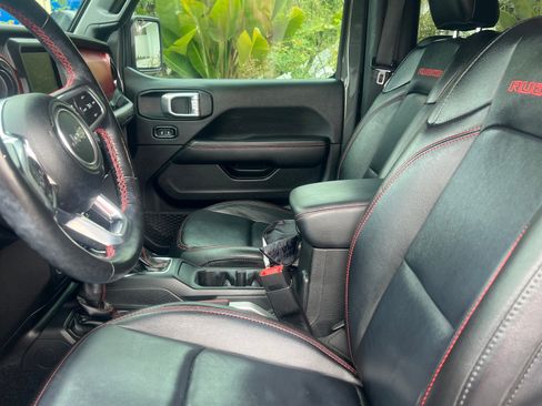 Used 2021 Jeep Wrangler Rubicon AWD/4WD image 6