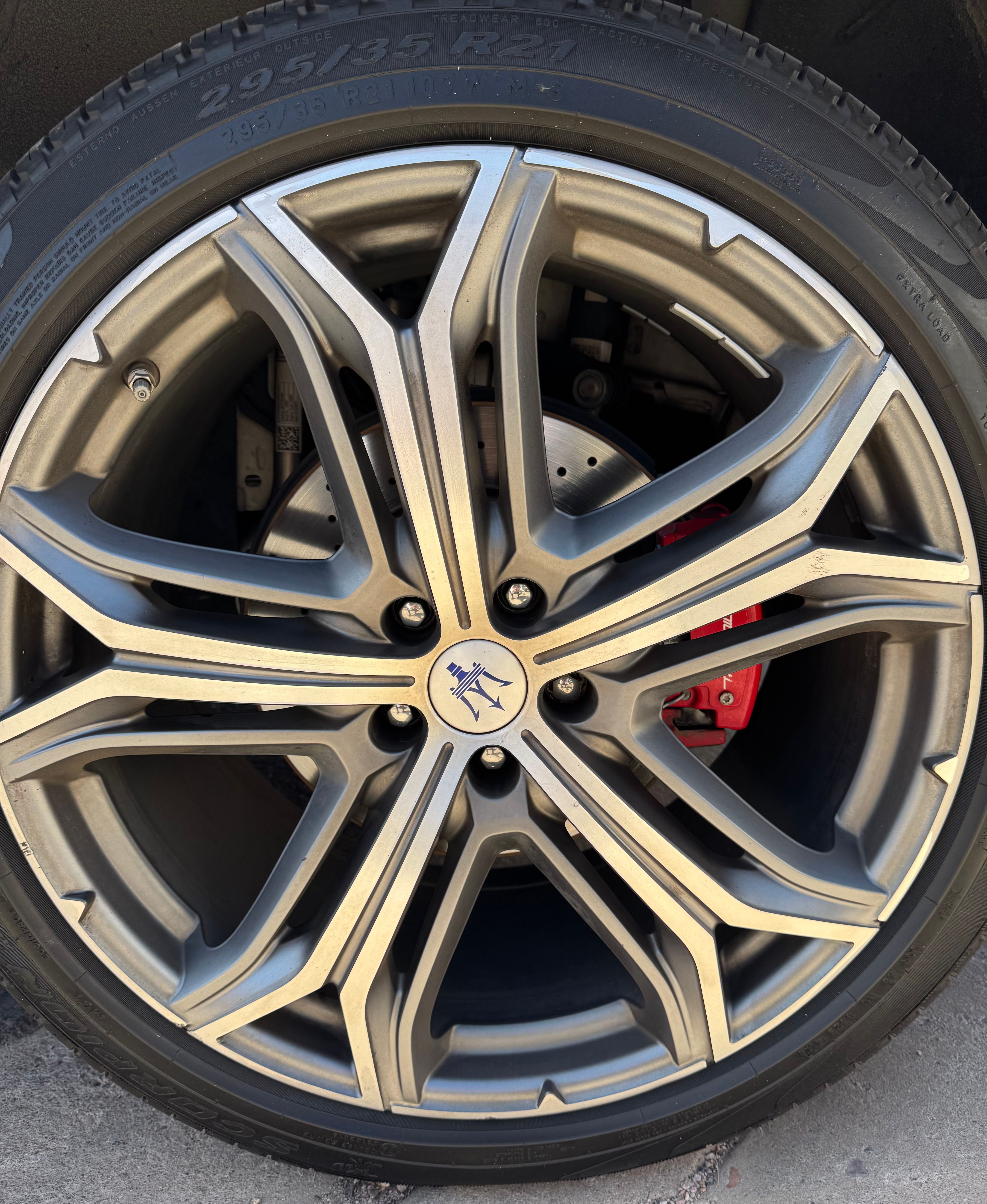 Used 2019 Maserati Levante GTS AWD/4WD image 15