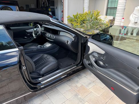 Used 2017 Mercedes-Benz S 550 Cabriolet image 10