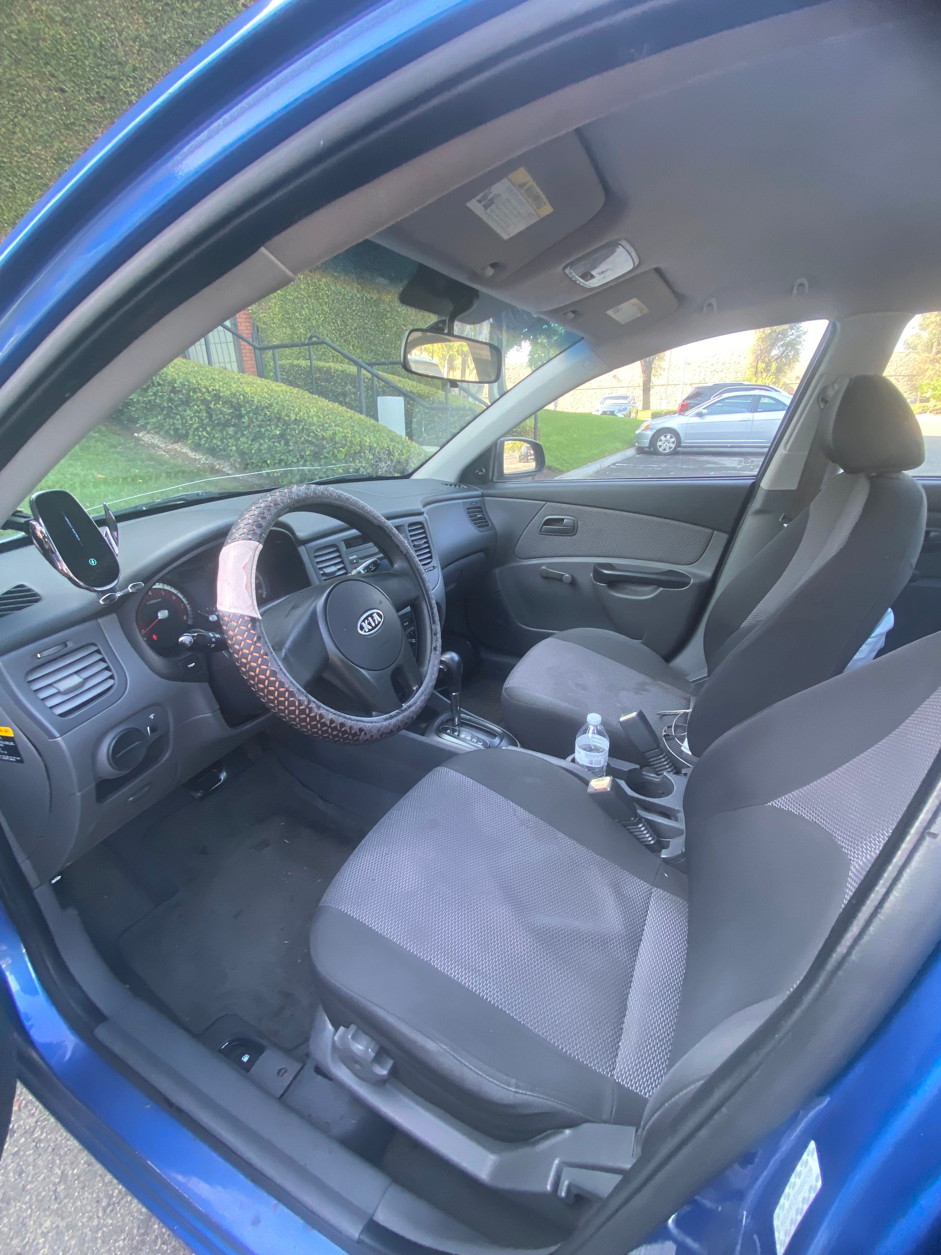 Used 2010 Kia Rio LX FWD image 9
