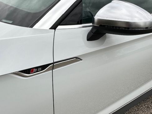 Used 2018 Audi S5 Premium Plus w/ Navigation Package image 8