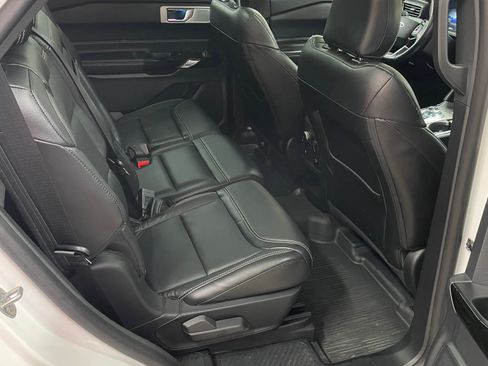 Used 2021 Ford Explorer ST w/ Equipment Group 401A image 16