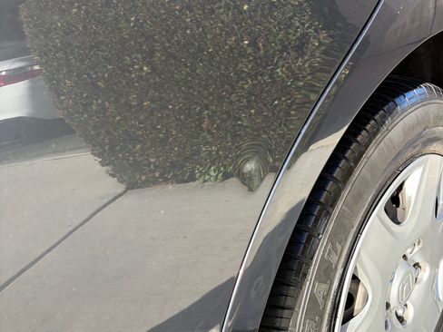 Used 2006 Honda Accord LX image 2