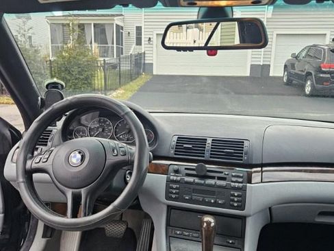 Used 2003 BMW 330Ci Convertible image 8