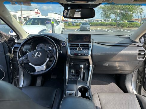 Used 2018 Lexus NX 300h AWD w/ Premium Package image 10