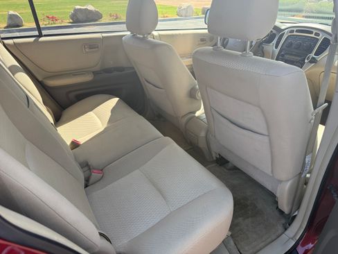 Used 2006 Toyota Highlander Sport FWD image 13
