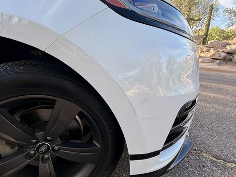 Used 2020 Land Rover Range Rover Velar R-Dynamic S image 21