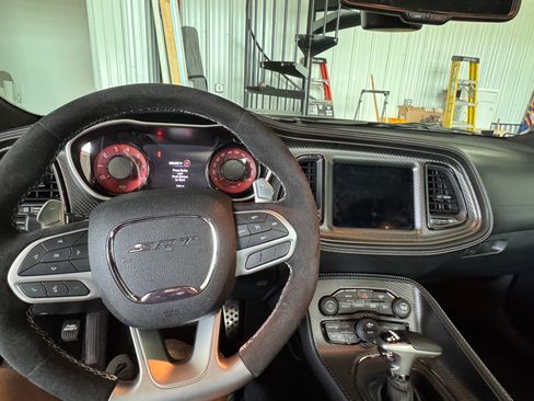 Used 2023 Dodge Challenger SRT Hellcat Redeye RWD image 10
