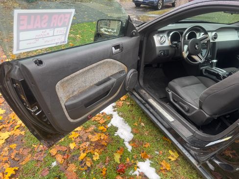 Used 2007 Ford Mustang Coupe image 10