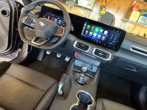 Used 2024 Ford Mustang GT Premium w/ GT Performance Package image 6