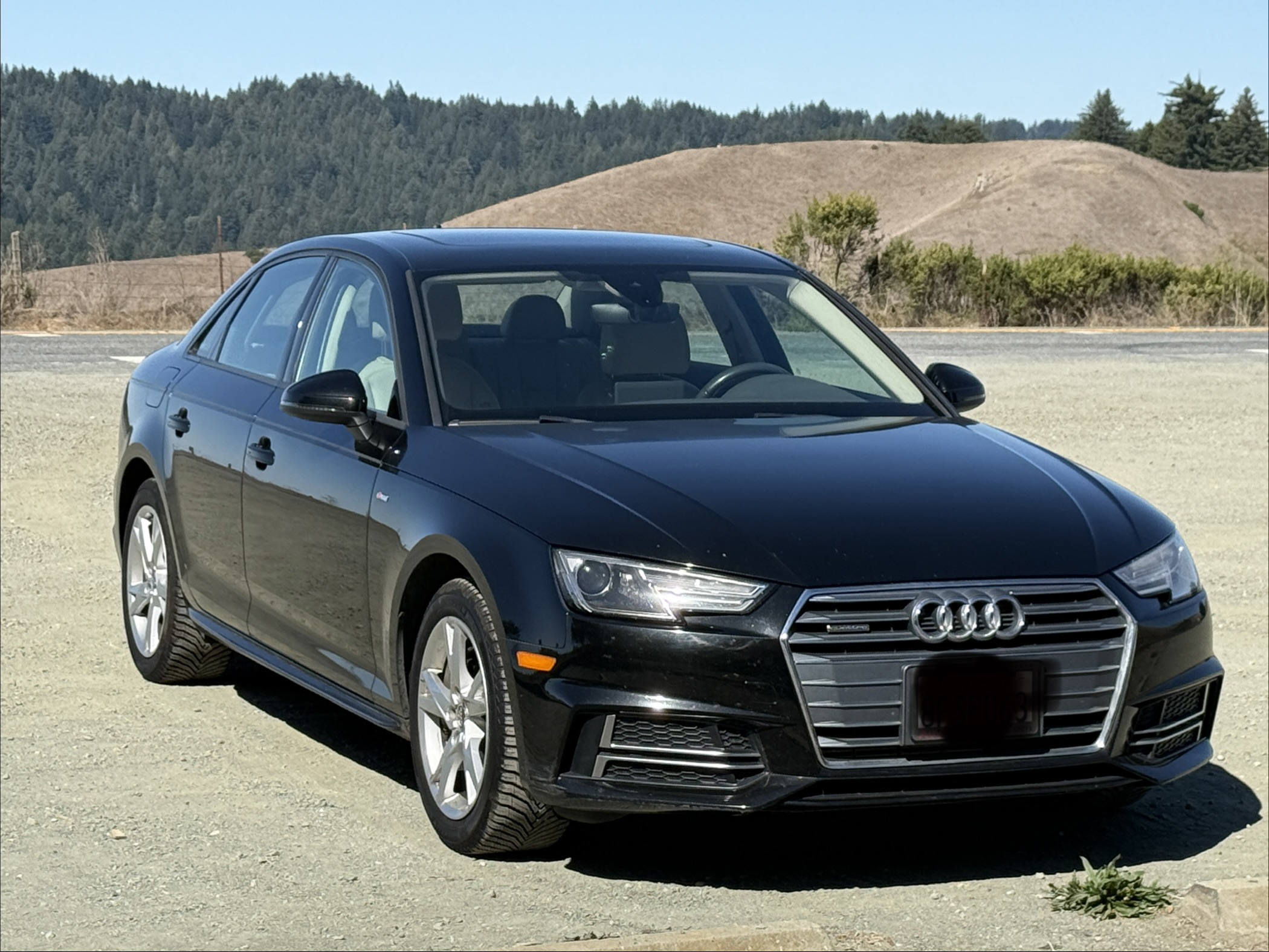 Used 2018 Audi A4 2.0T Premium AWD/4WD image 2