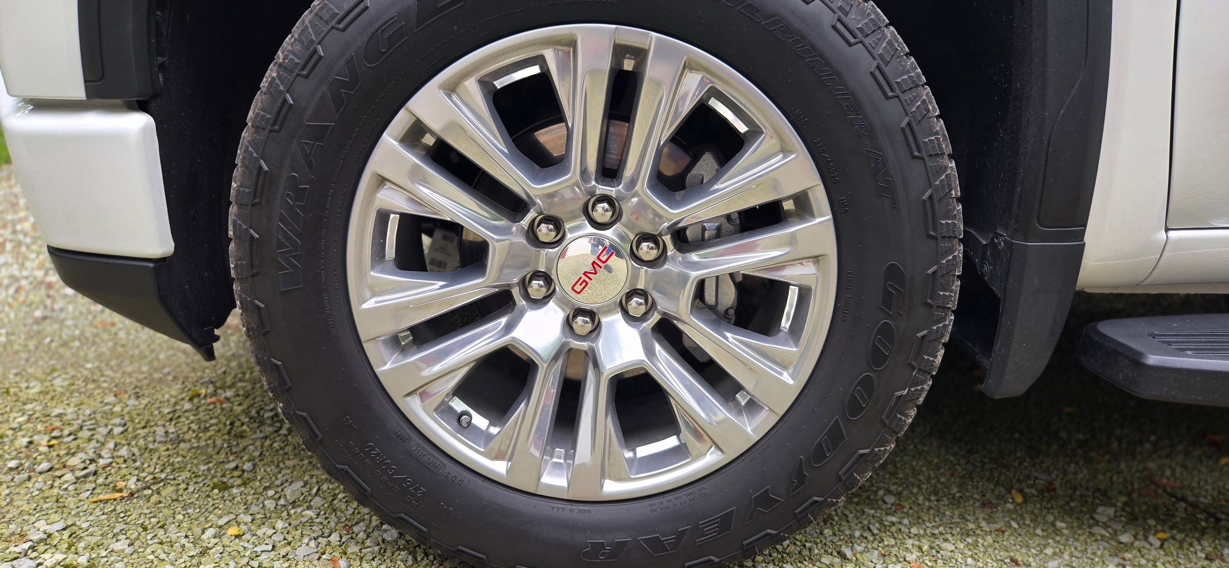 Used 2023 GMC Sierra 1500 Denali AWD/4WD image 10
