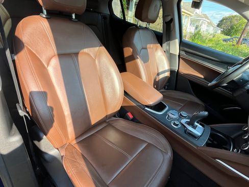 Used 2020 Alfa Romeo Stelvio Sport w/ Quick Order Package 22K Sport image 15