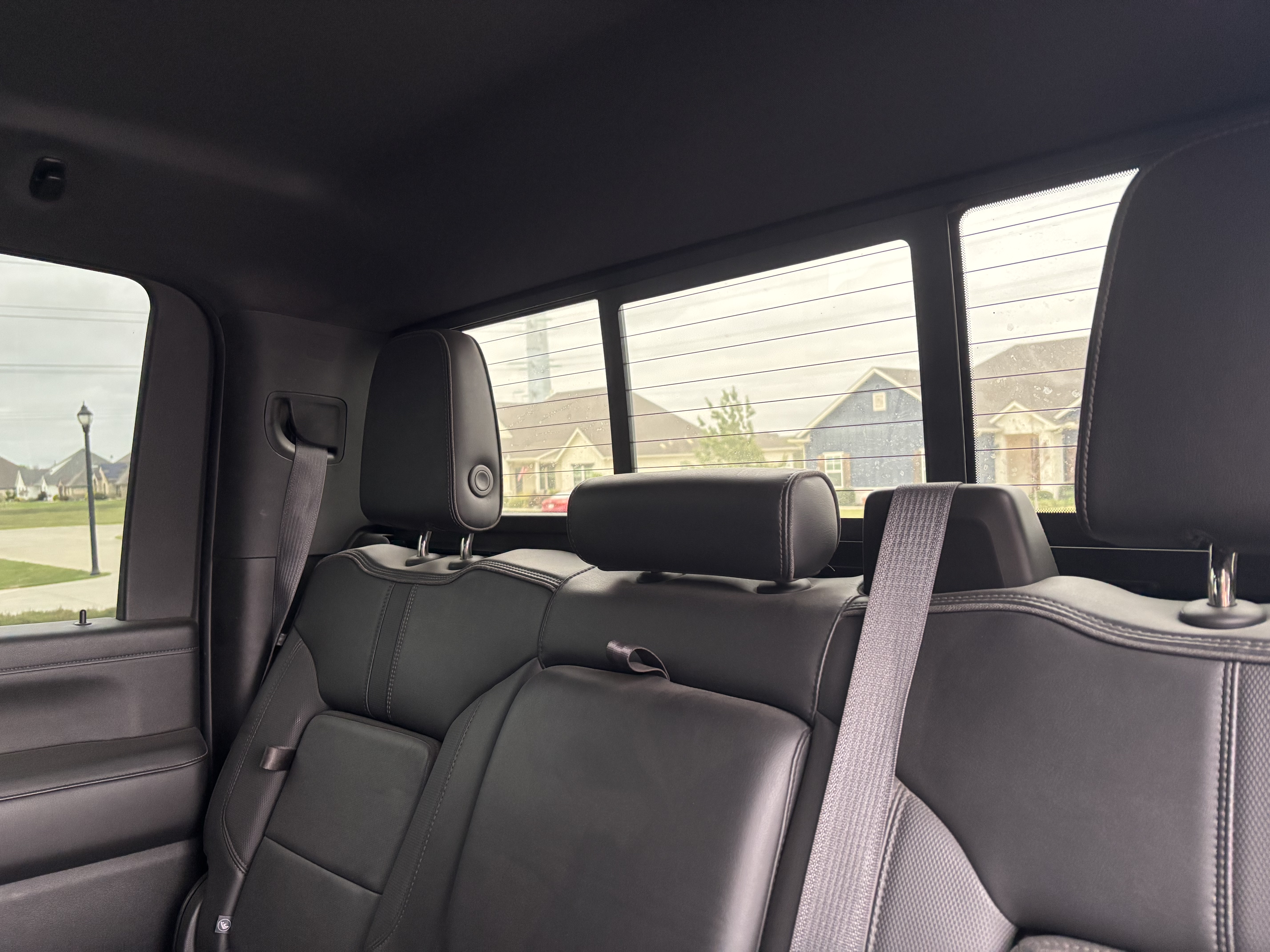 Used 2021 Chevrolet Silverado 2500 High Country w/ Z71 Off-Road Package AWD/4WD image 16
