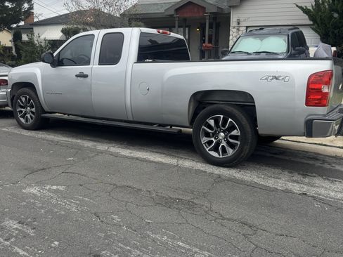 Used 2012 Chevrolet Silverado 1500 LT w/ All-Star Edition image 4