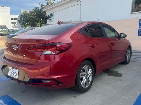 Used 2020 Hyundai Elantra Value Edition FWD image 2