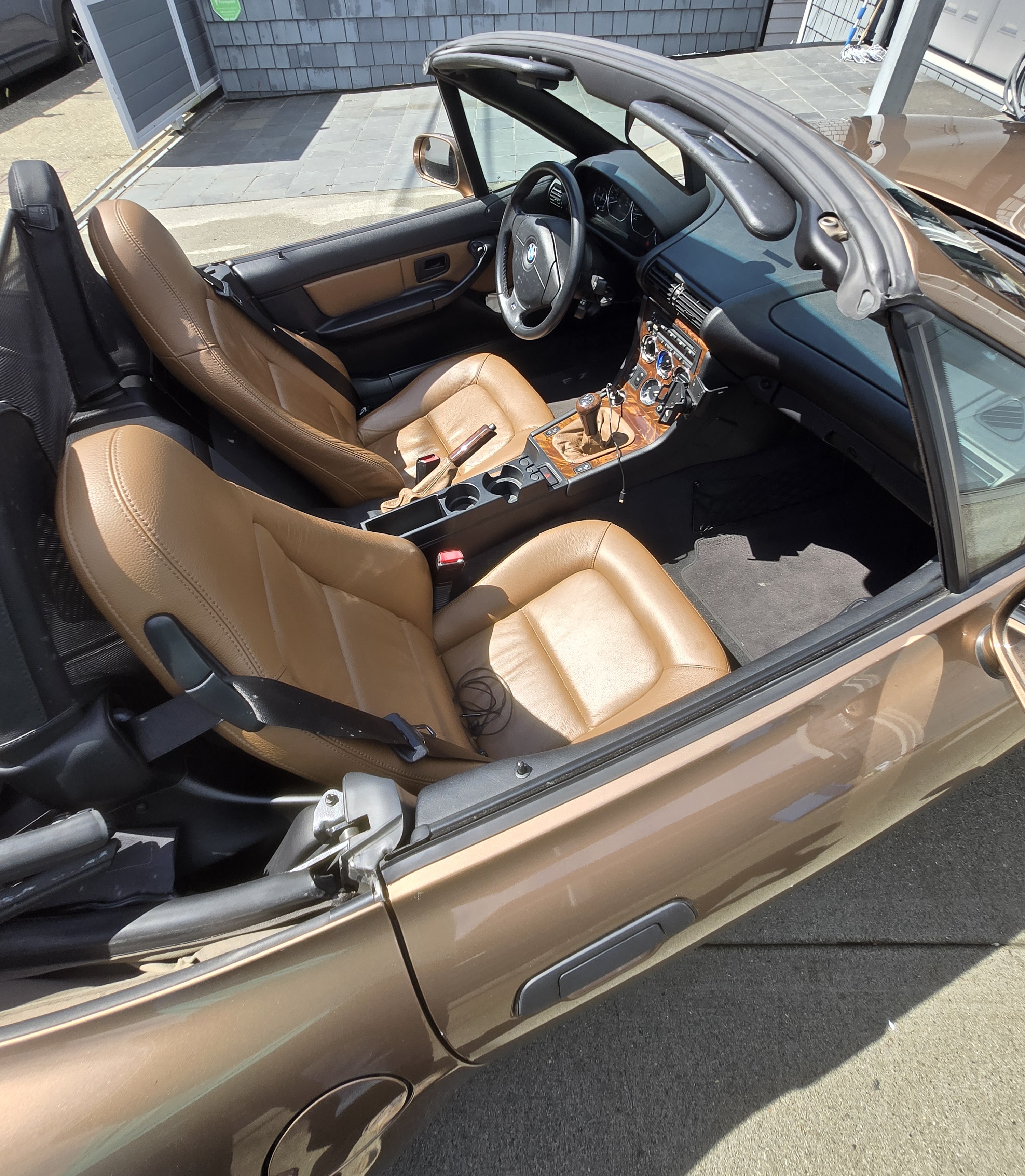Used 2001 BMW Z3 2.5i RWD image 16