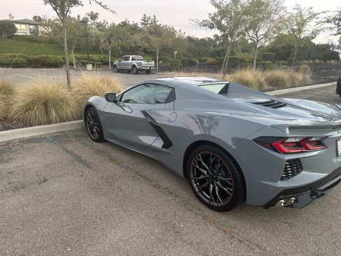Used 2025 Chevrolet Corvette Stingray Preferred Conv w/ 2LT image 6