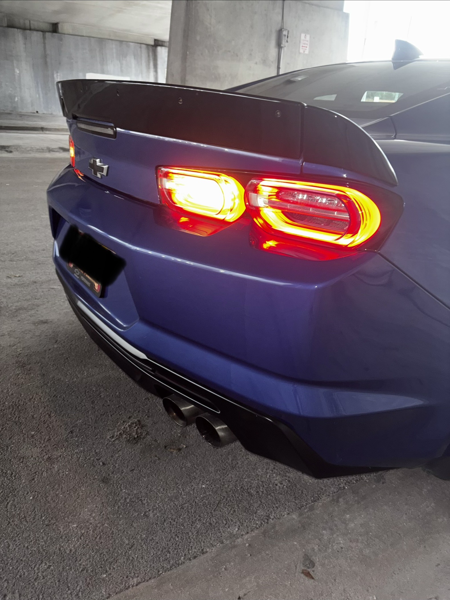 Used 2020 Chevrolet Camaro SS RWD image 10