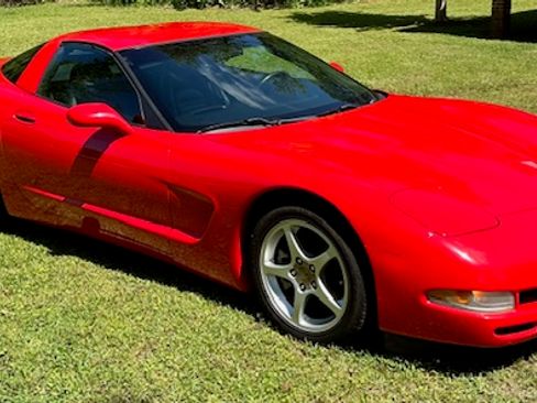 Used 2003 Chevrolet Corvette Coupe image 6