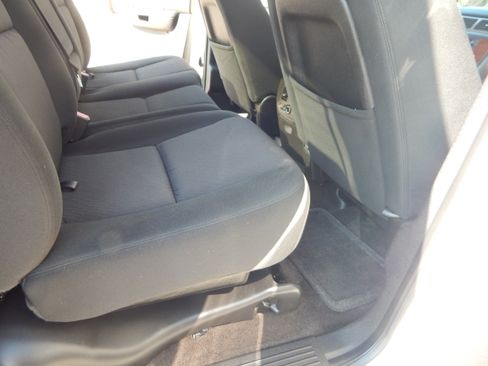 Used 2011 Chevrolet Avalanche LS RWD image 11