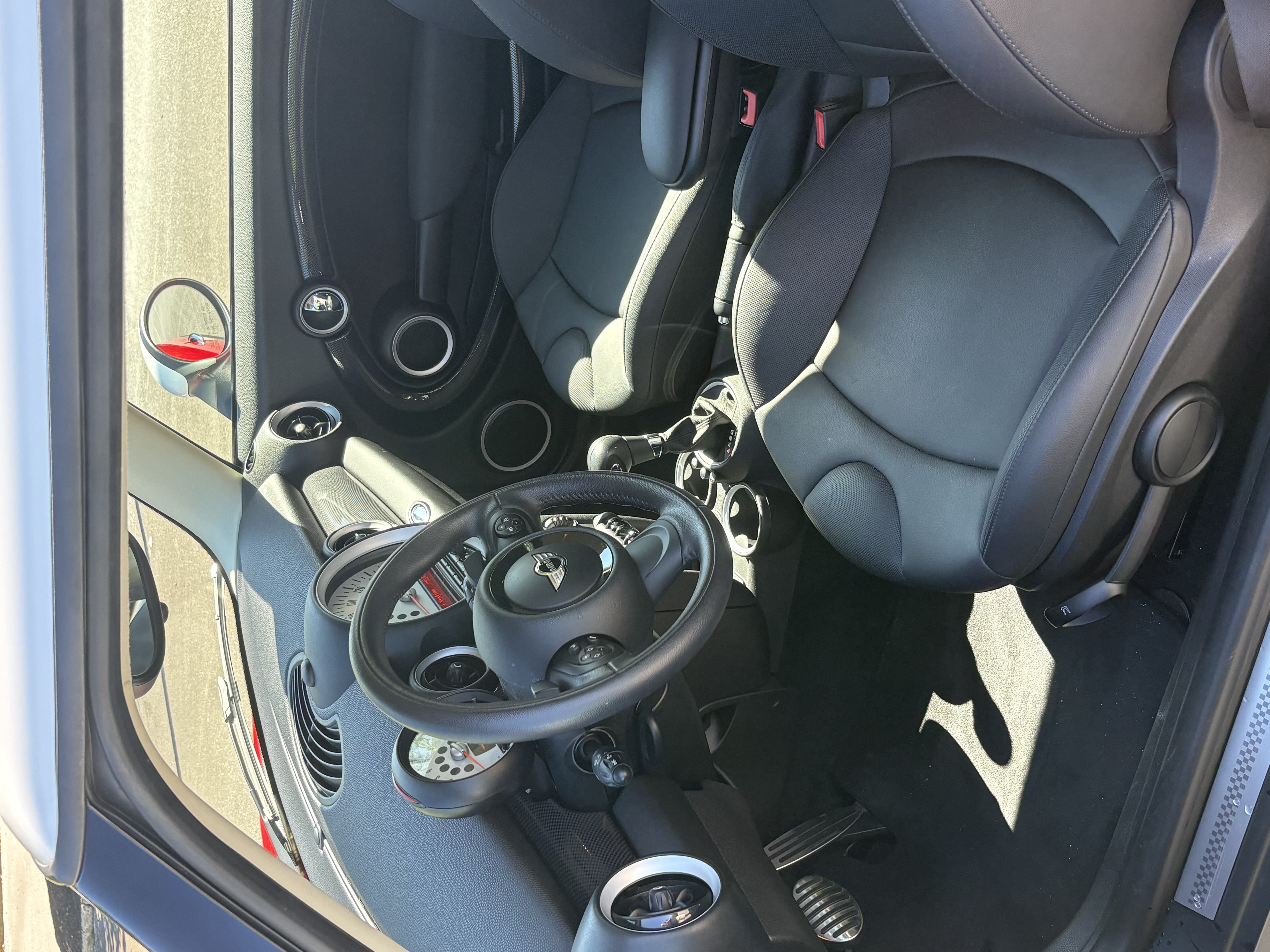 Used 2013 MINI Cooper S FWD image 11