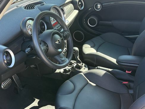 Used 2013 MINI Cooper S FWD image 11