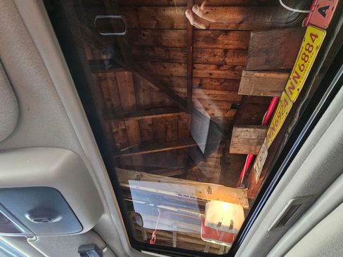 Used 2007 Ford Explorer XLT image 14