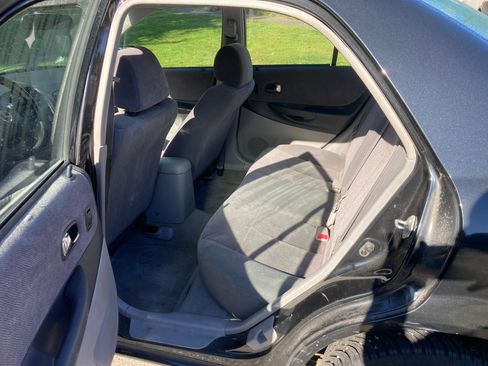 Used 2002 MAZDA Protege LX image 6