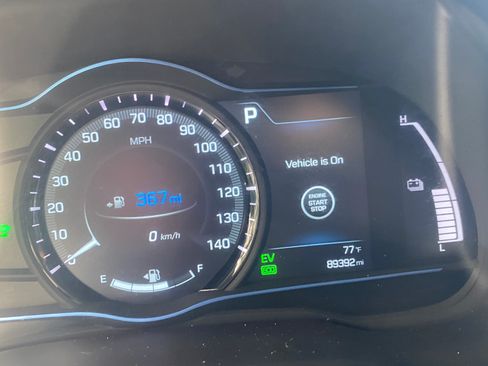 Used 2018 Hyundai Ioniq Limited w/ Limited Ultimate Package 03 FWD image 2