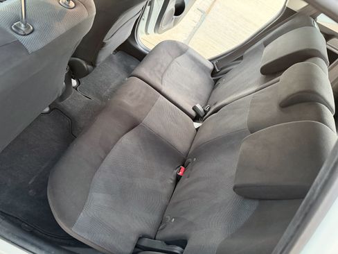 Used 2011 Honda Fit Sport image 14