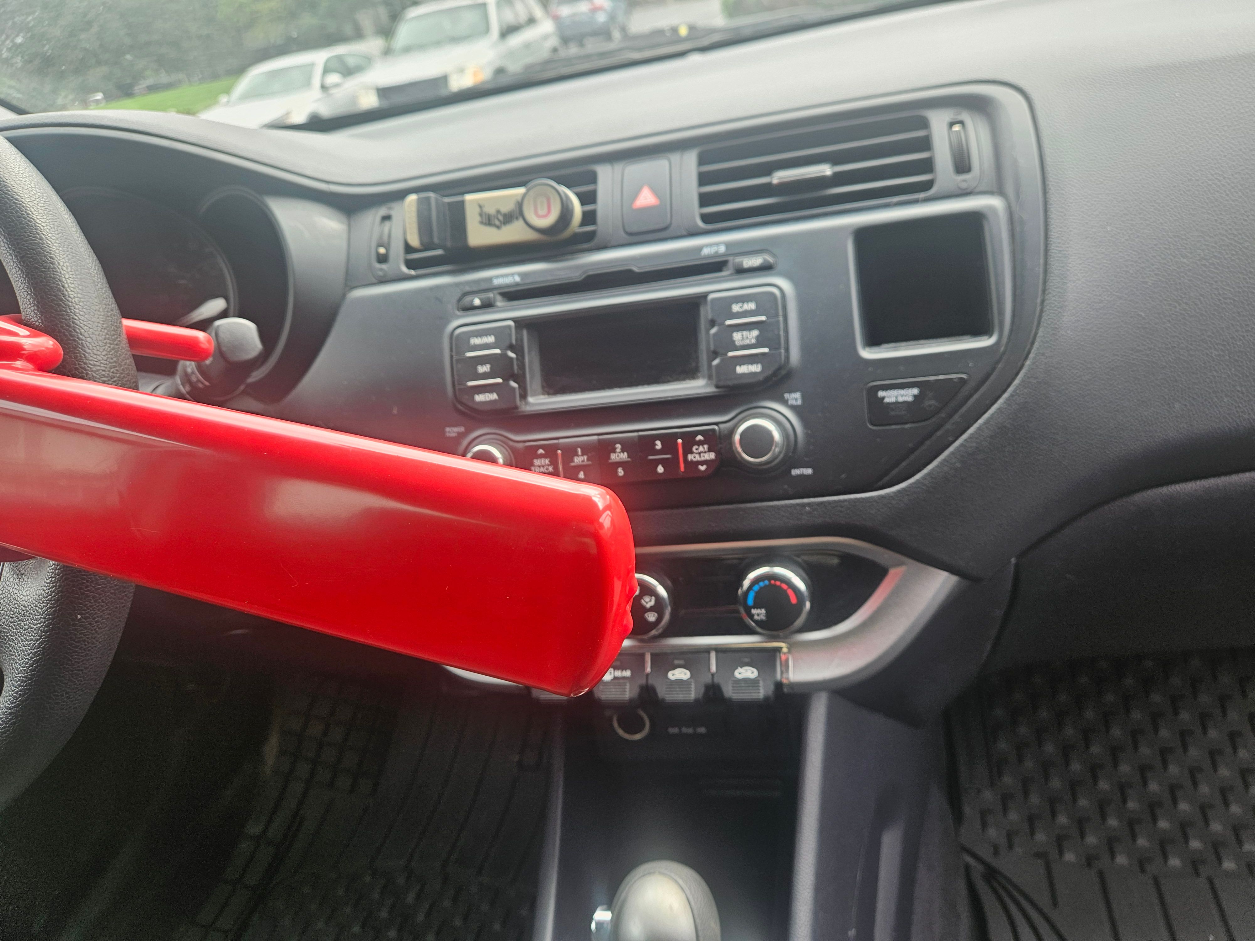 Used 2013 Kia Rio LX w/ PWR Pkg FWD image 4