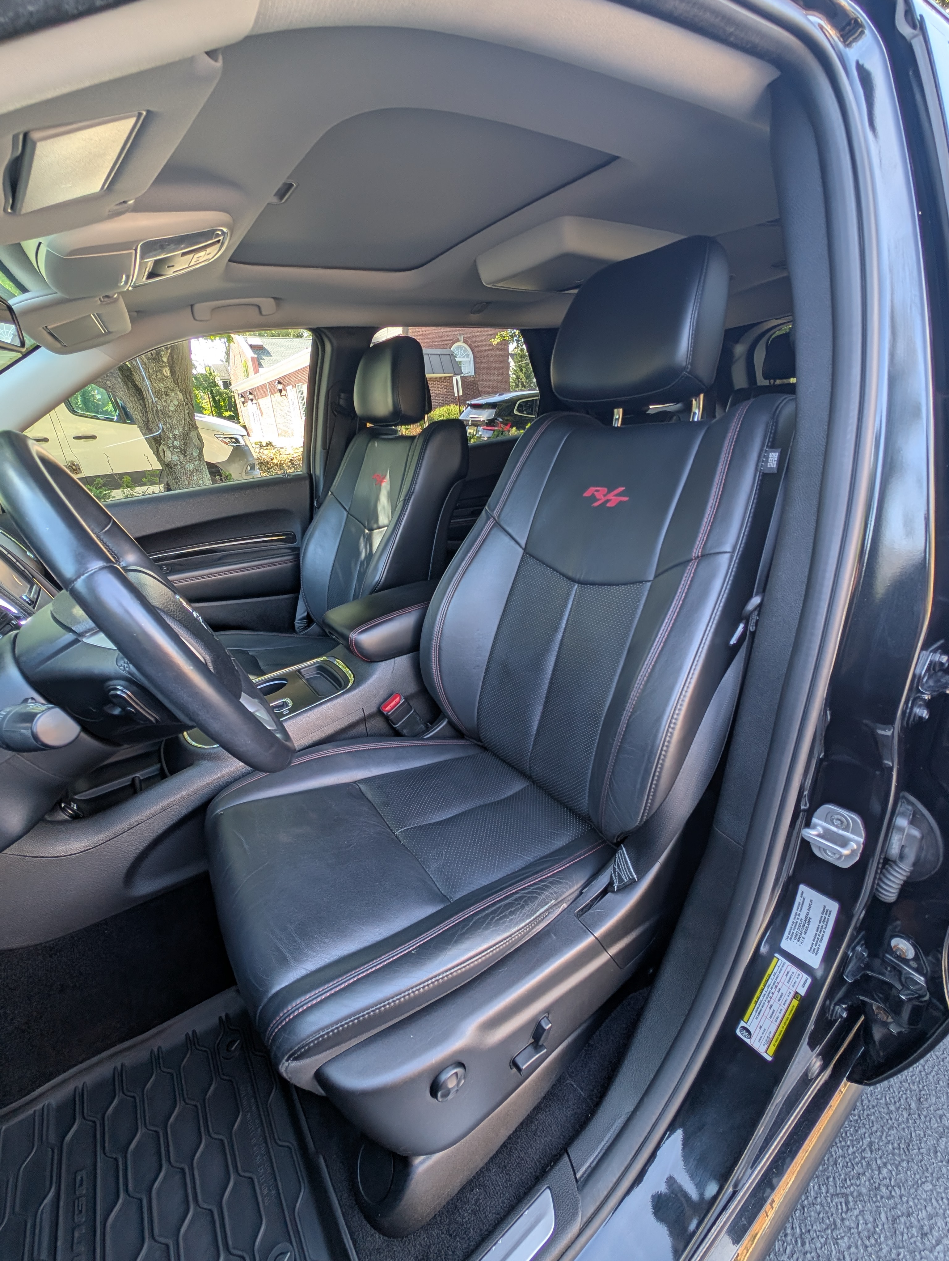 Used 2013 Dodge Durango R/T w/ Leather Interior Group RWD image 21