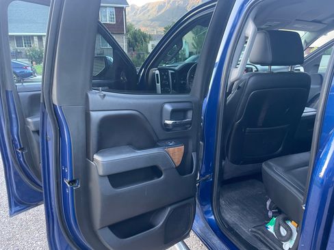 Used 2015 GMC Sierra 2500 SLT w/ Driver Alert Package image 16