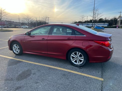 Used 2014 Hyundai Sonata GLS w/ Popular Equipment Group 2 FWD image 6