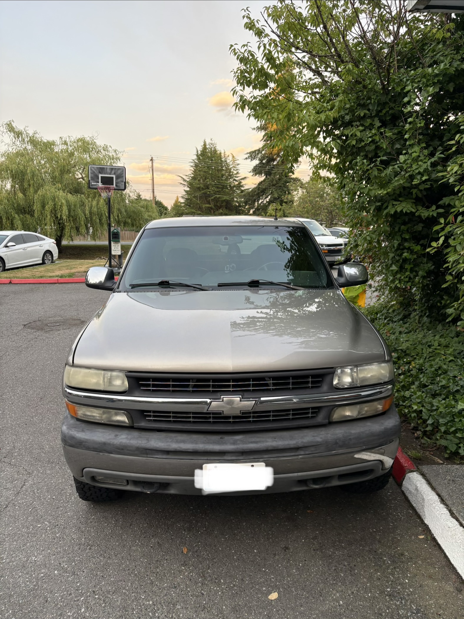 Used 2002 Chevrolet Silverado 1500 LT w/ Off-Road Pkg AWD/4WD image 2