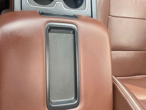 Used 2015 Chevrolet Silverado 1500 High Country w/ High Country Premium Package image 18