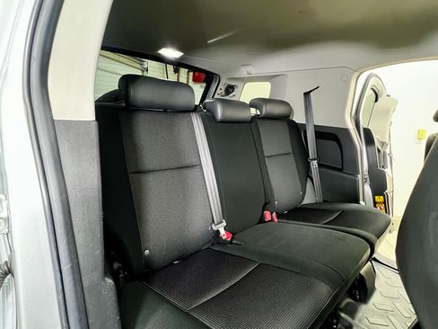 Used 2007 Toyota FJ Cruiser 2WD image 22