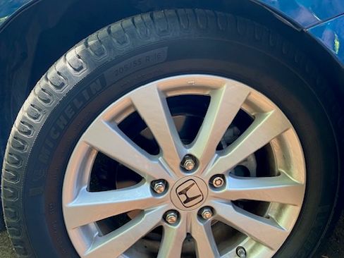 Used 2012 Honda Civic EX image 15