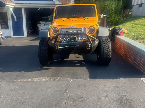 Used 2012 Jeep Wrangler Sport AWD/4WD image 6